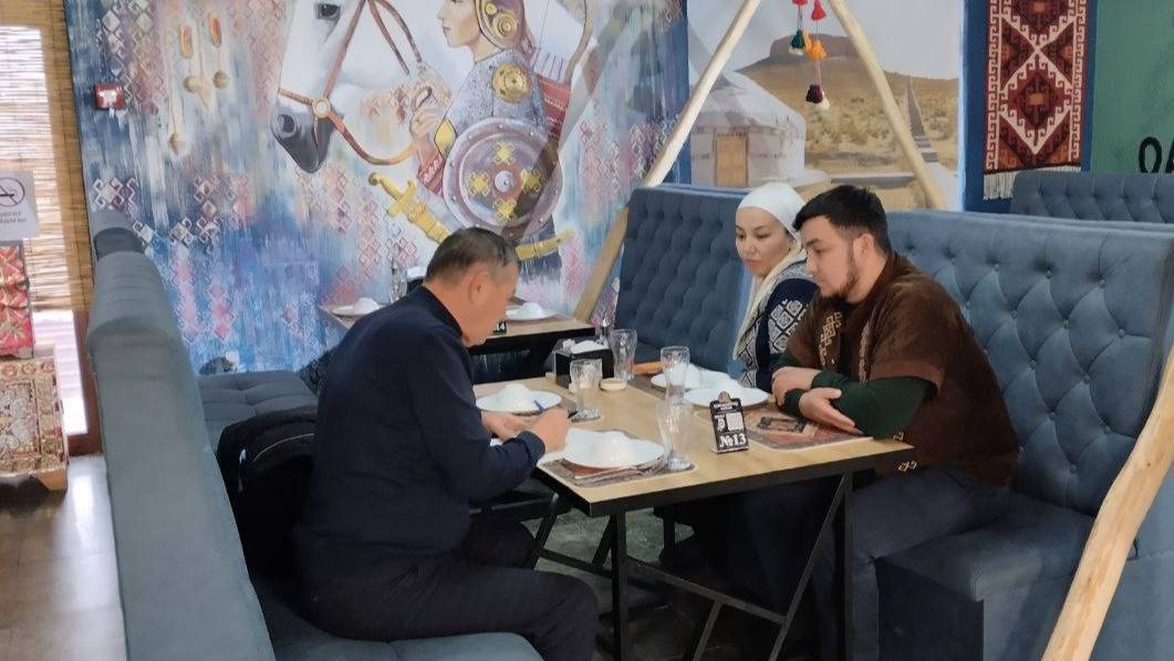 Experts of the "QR Gastronomic Quality" Project Continue Surveys Among Local Businesses